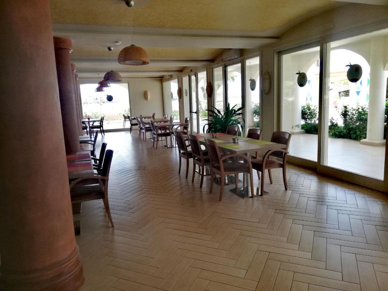 Apartment | In Tropical Resort | Pool | Close To Beach Santa Maria Bagian luar foto